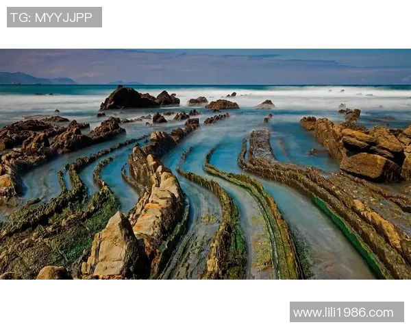 全球足球巨星齐聚一堂4K超清大合照壁纸展现传奇风采